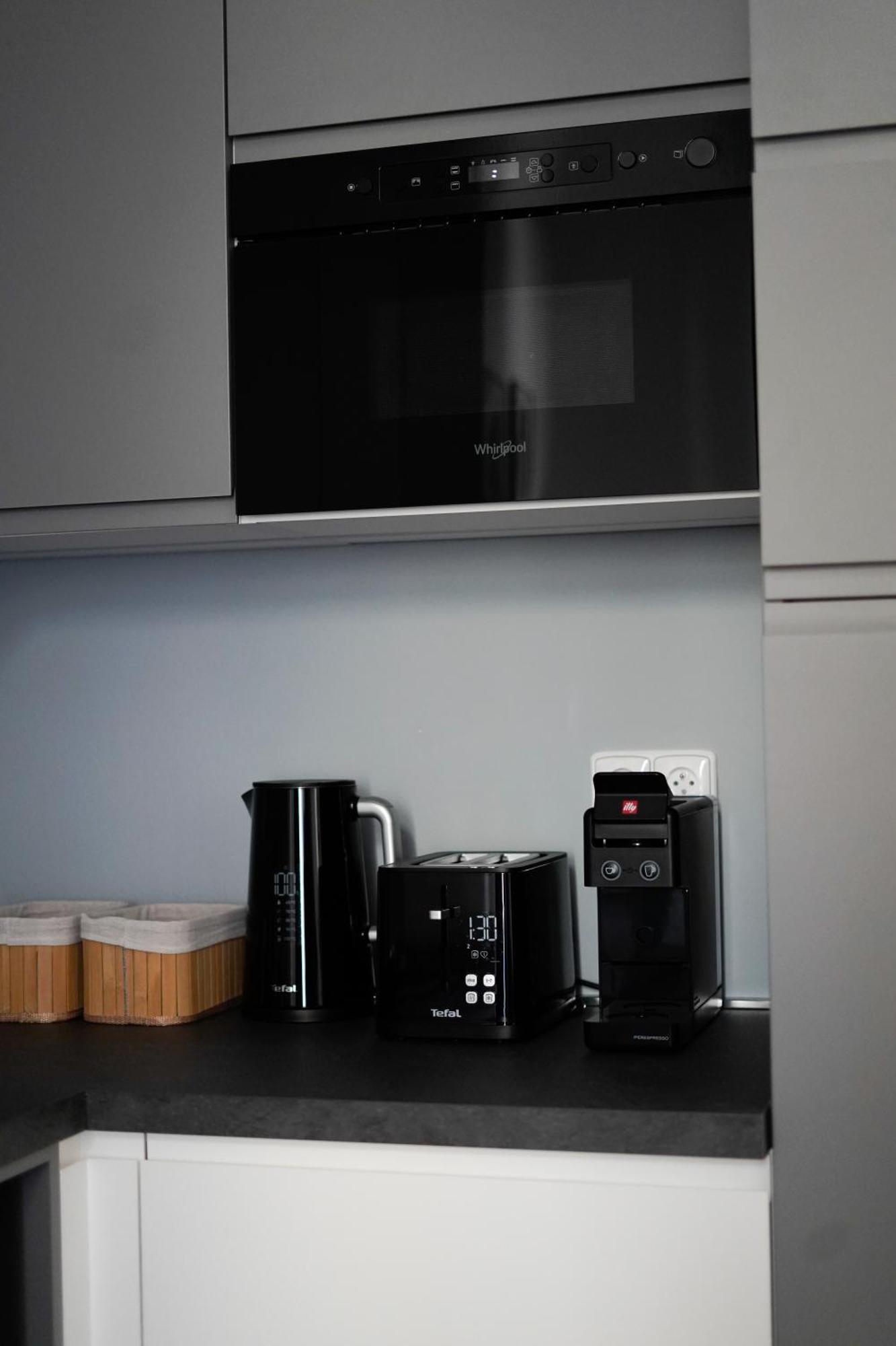 Apartment Dusni Superior Praha Bagian luar foto